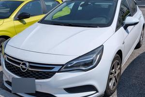Opel Astra K 1.4 100 CV Elective (2017)