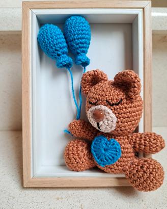 Orsetto in cornice uncinetto 