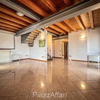 Duplex con travi a vista - Piove di Sacco
