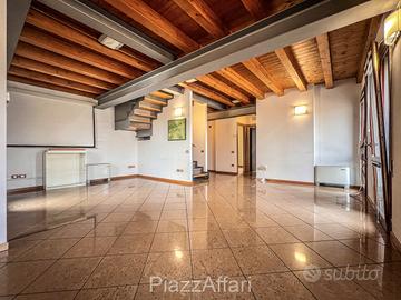 Duplex con travi a vista - Piove di Sacco