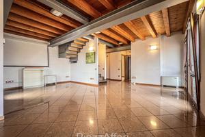 Duplex con travi a vista - Piove di Sacco