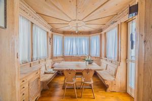 Ampio appartamento duplex all'ultimo piano vicino