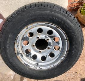 Ruota per Suzuki Jimny/Samurai 205/70/15 Firestone