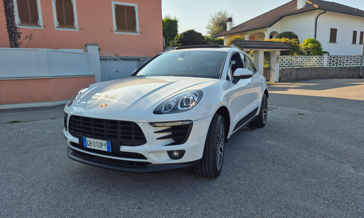 Porsche macan