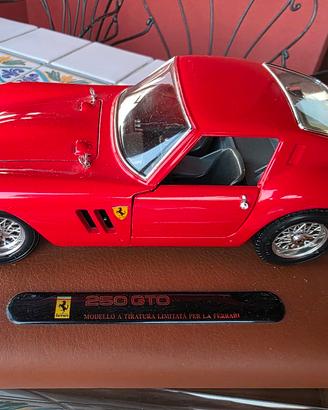 Ferrari 250 GTO 1/18 Bburago Limitata Pelle