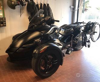Porta carrozzina disabili per Can Am Spyder RS
