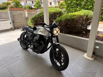 Moto Guzzi V7 III