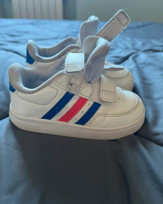 Scarpe adidas