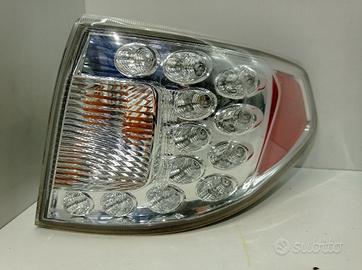 STOP FANALE POSTERIORE DESTRO SUBARU Impreza 4° S
