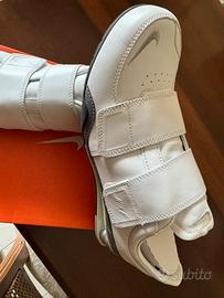 Nike shox v street store