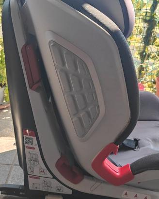 Seggiolino auto della Chicco YOUuniverse Fix