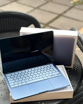 MACBOOK NEO 13”