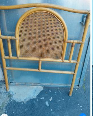 testiere da letto singolo in rattan 