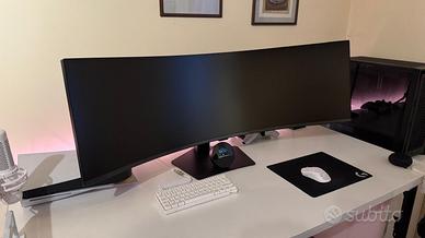 Monitor Samsung Odyssey G9 - 49cg950