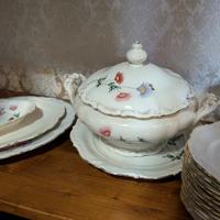 Servizio piatti porcellana antico