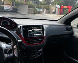 Peugeot 208 - 2013