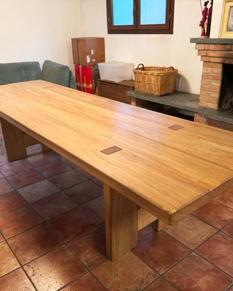 Tavolo in noce massiccio 302x90cm