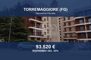 Immobile in asta di 118 m² con box auto a Torremag