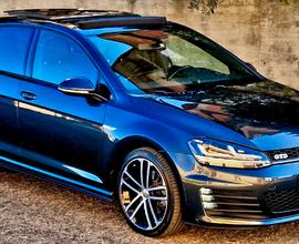 Volkswagen Golf GTD 2.0 Tdi 184Cv DSG Tetto Apribi