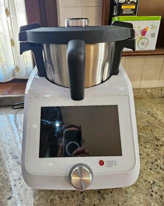 Monsieur Cuisine Smart perfetto, con accessori