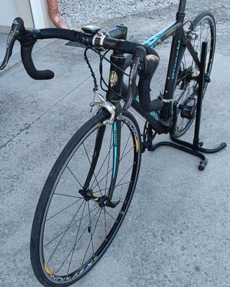 Bicicletta bianchi