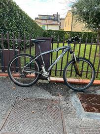 Bici moutain bike