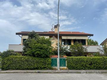 VILLA SINGOLA A COLLESALVETTI