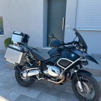 BMW GS 1200 adventure