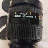 Nikon AF 28-200  f 3.5 - 5.6 D