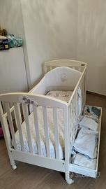 culla+ materasso + paracolpi, piumone e lenzuola 