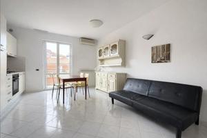 3 LOCALI A SANTO STEFANO DI MAGRA