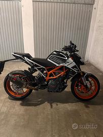 KTM duke 390