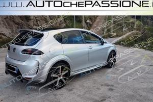 Coppia MInigonne Seat Leon 1P modello R20 R-LINE
