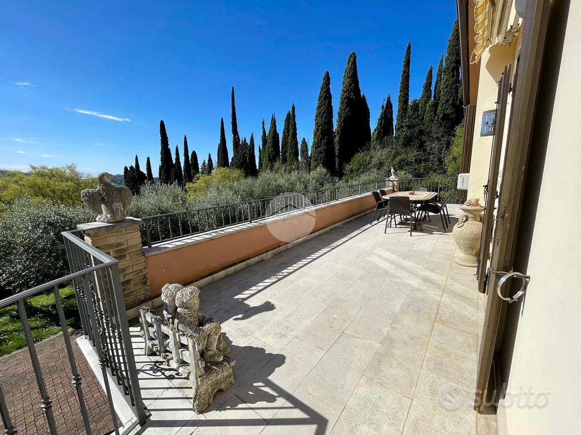 VILLA SINGOLA A CAPRINO VERONESE - Vista 2