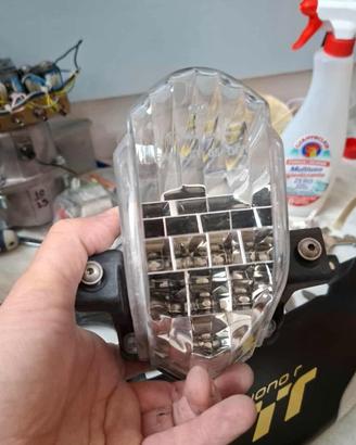faro posteriore rsv tuono aprilia 2004-2007