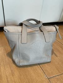 borsa in pelle con pochette staccabile