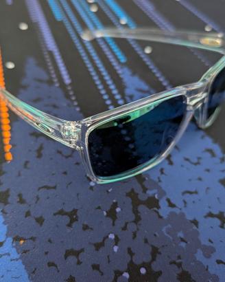 Oakley Sylas OO9448  occhiali da sole