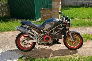 monster S4 916