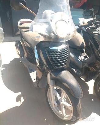 Ricambi Aprilia Scarabeo 200