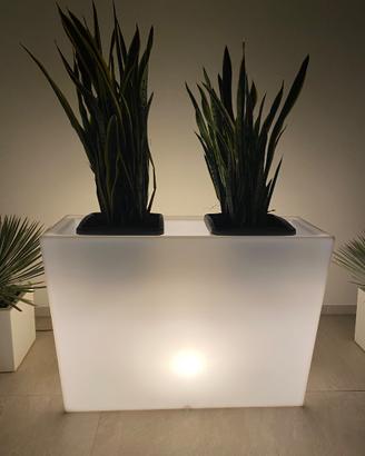 Vasi luminosi da esterno ed interno