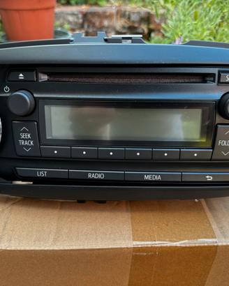 Autoradio Toyota Yaris Modello dal 2014 Originale