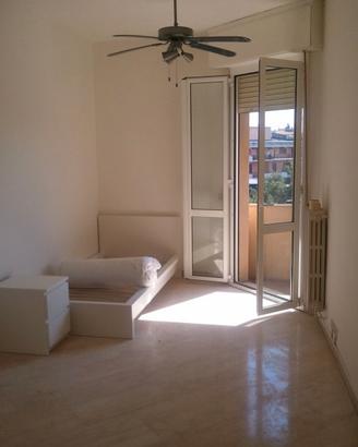 stanza singola Modena zona viali