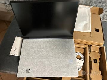 Samsung book6 14” notebook