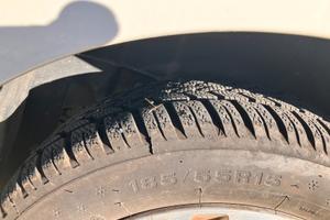 Pneumatici invernali per auto Lancia Y 185/55 R15