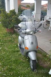 Vespa ET4 50