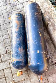 Bombole per impianto gas metano auto.