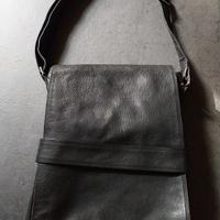 Borsa in pelle nera tracolla 