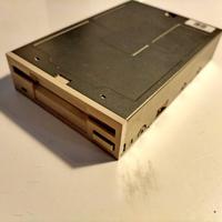 Floppy disk drive 3.5"