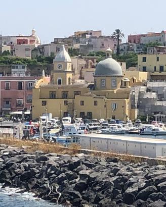 Casa a Procida per vacanze