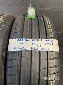 Michelin p. s. 225 40 18